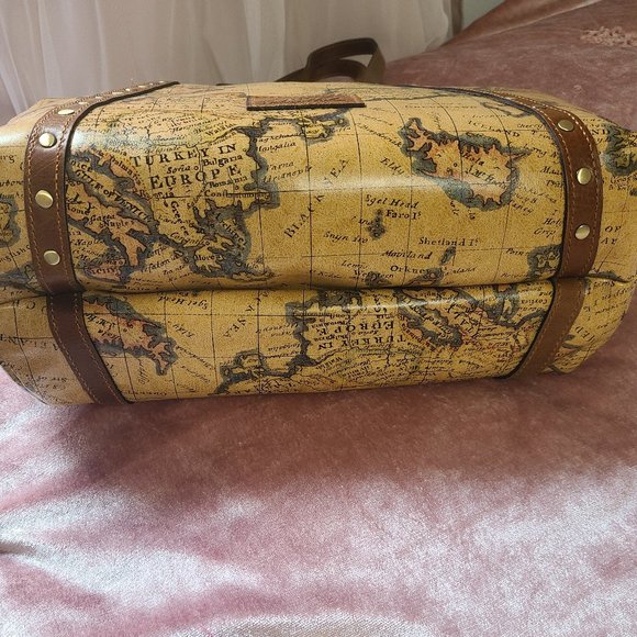 PATRICIA NASH Multicolor Leather Benvenuto Map Tote Lock Closure Stud Detailing - Picture 4 of 4